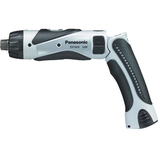 Panasonic EY7410LA2S Skruvdragare med 1,5Ah batterier och laddare