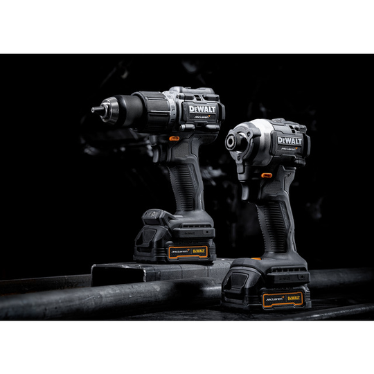 VERKTYGSKIT DCK200ME2GT-QW MCLAREN LIMITED EDITION 2 PC | Beijerbygg Byggmaterial