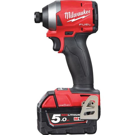 Milwaukee M18 ONEID2-502X Slagskruvdragare med 5,0Ah batterier och laddare
