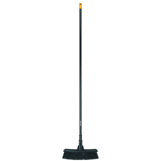 GÅRDSKVAST FISKARS MEDIUM | Beijerbygg Byggmaterial